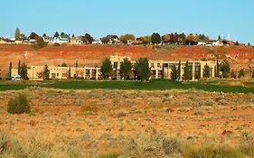 Courtyard Page At Lake Powell